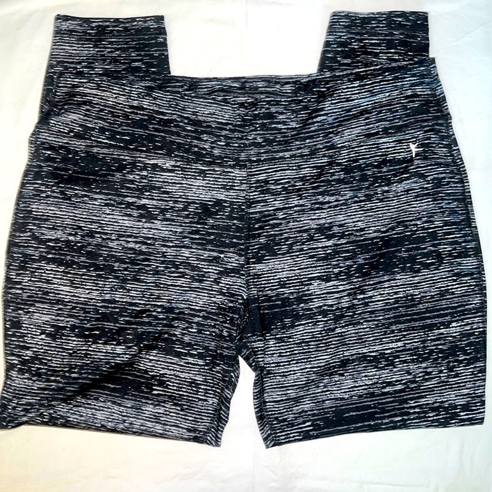 Danskin Now Athletic Leggings